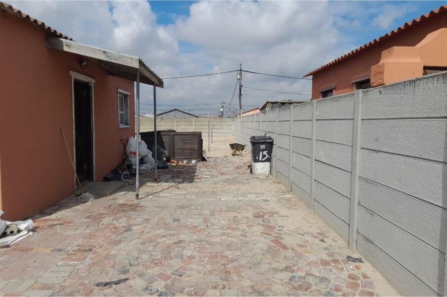2 Bedroom Property for Sale in The Hague Western Cape